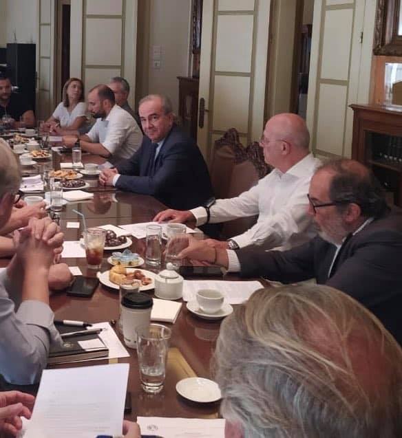 Ο Υφυπουργός Ανάπτυξης και Επενδύσεων κ. Νίκος Παπαθανάσης στην πρώτη συνεδρίαση του ΔΣ του Εμπορικού Συλλόγου Αθηνών