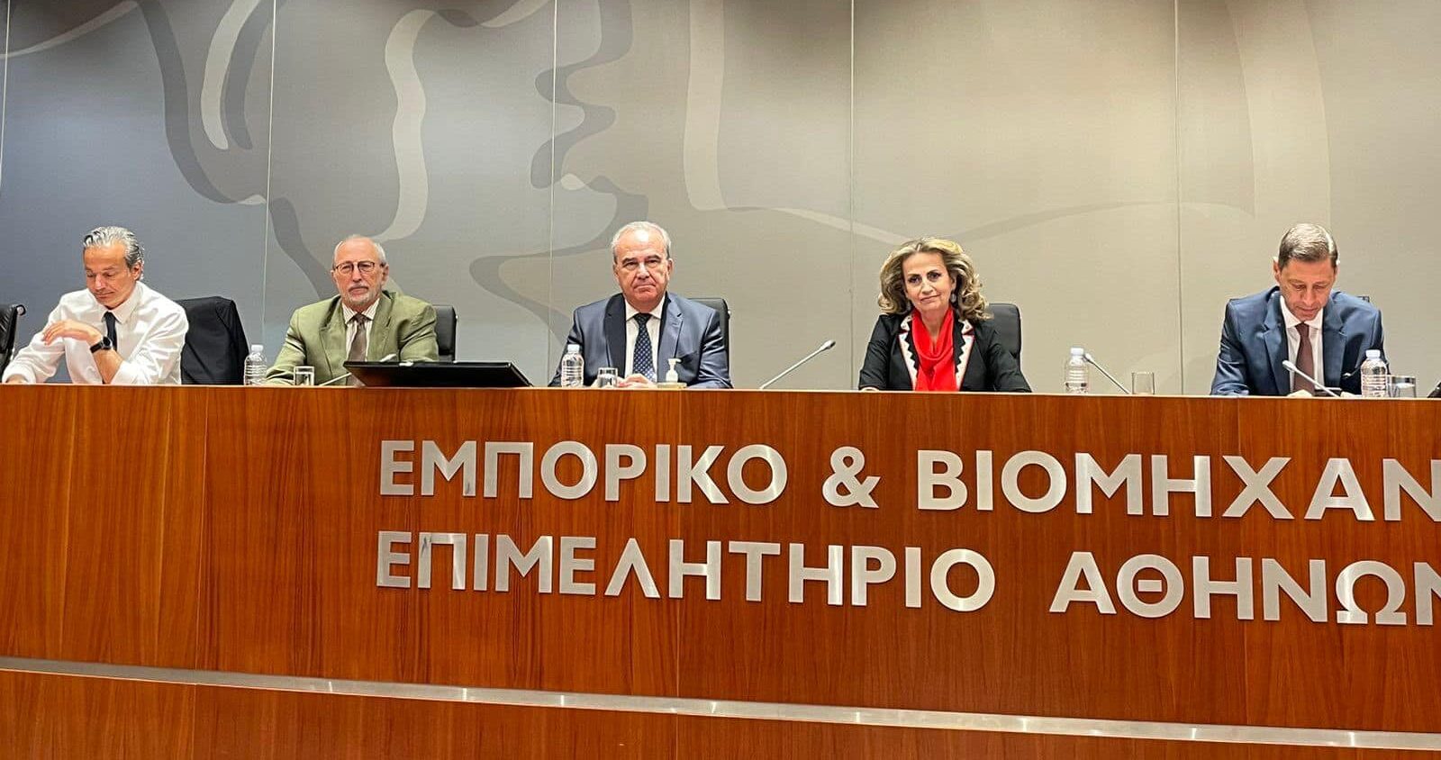 Στην Τακτική Συνεδρίαση του Διοικητικού Συμβουλίου του ΕΒΕΑ