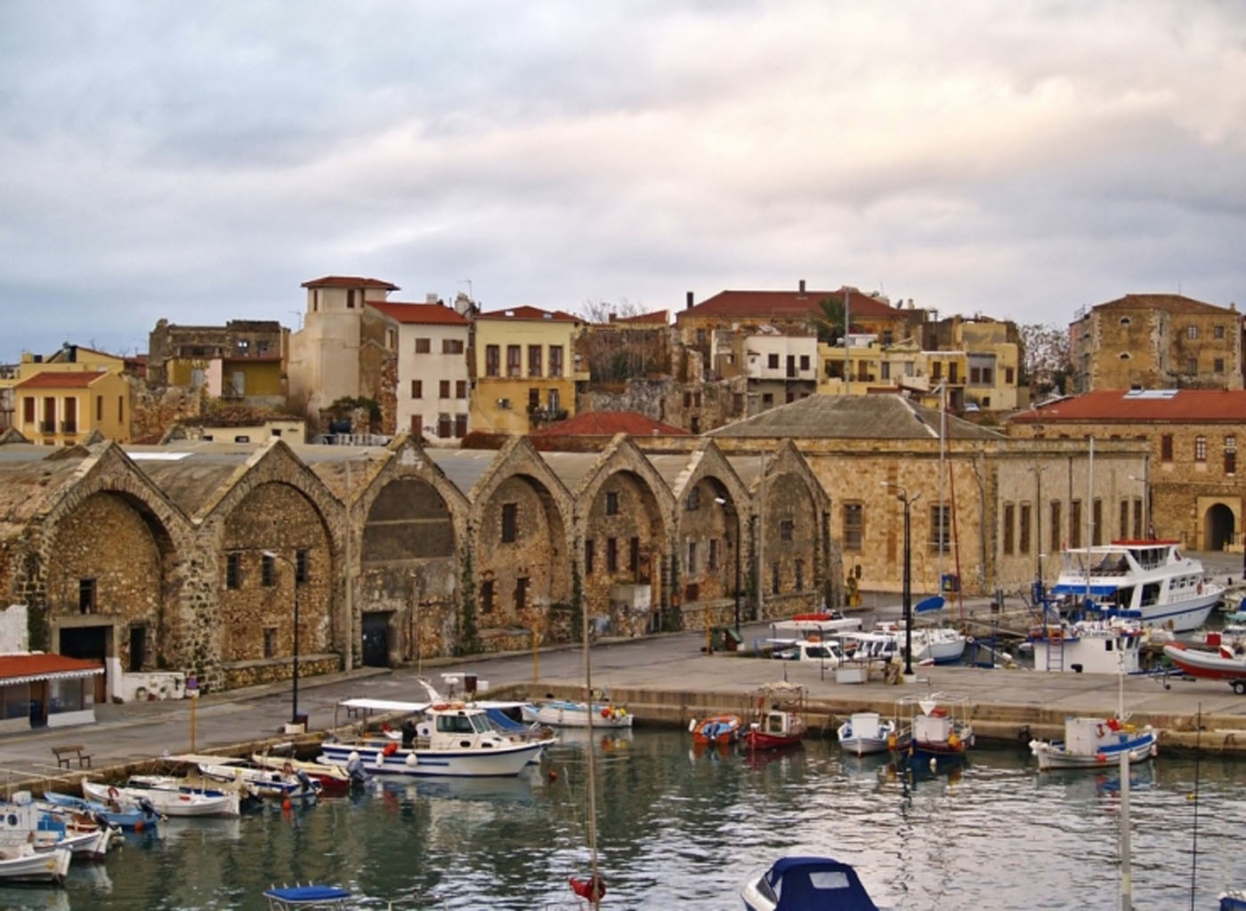 Στο ΕΣΠΑ η χρηματοδότηση της αποκατάστασης και ανάδειξης Ενετικών Νεωρίων στην παλιά πόλη των Χανίων