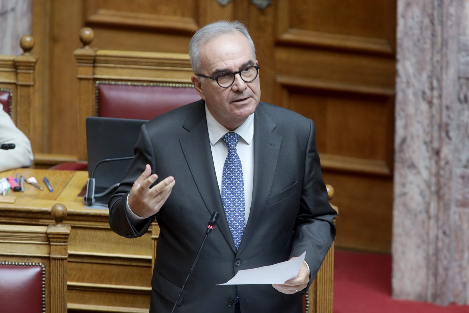 Ενίσχυση των υπηρεσιών αναπτυξιακών προγραμμάτων για ακόμα ταχύτερη απορρόφηση πόρων. Στόχος να μην χαθεί ένα ευρώ, να παραμείνει η Ελλάδα στις πρώτες θέσεις της ευρωπαϊκής κατάταξης και να αυξηθεί το κοινωνικό μέρισμα της οικονομικής ανάπτυξης