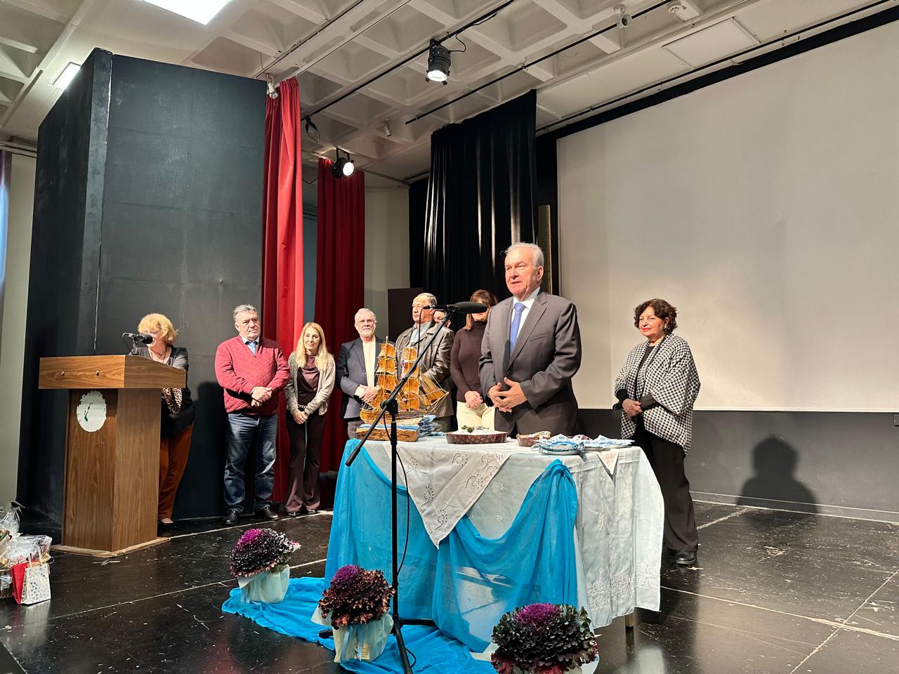 Στην κοπή της πρωτοχρονιάτικης πίτας του Συλλόγου Κυκλαδιτών & Φίλων Νέας Πεντέλης “Τα Κυκλαδονήσια”