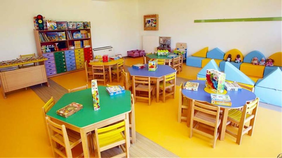 Ακόμη περισσότερα παιδιά σε βρεφικούς, βρεφονηπιακούς και παιδικούς σταθμούς – Χωρίς εισοδηματικά κριτήρια τα παιδιά πολύτεκνων οικογενειών