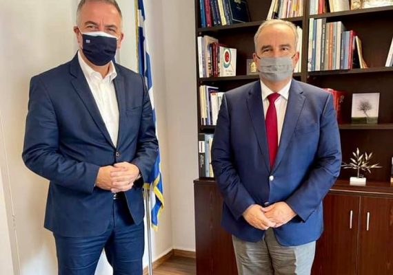 Ο Νίκος Παπαθανάσης, Αναπληρωτής Υπουργός Ανάπτυξης και Επενδύσεων, συναντήθηκε με τον Σταύρο Καλαφάτη, Υφυπουργό Εσωτερικών (Μακεδονίας και Θράκης)