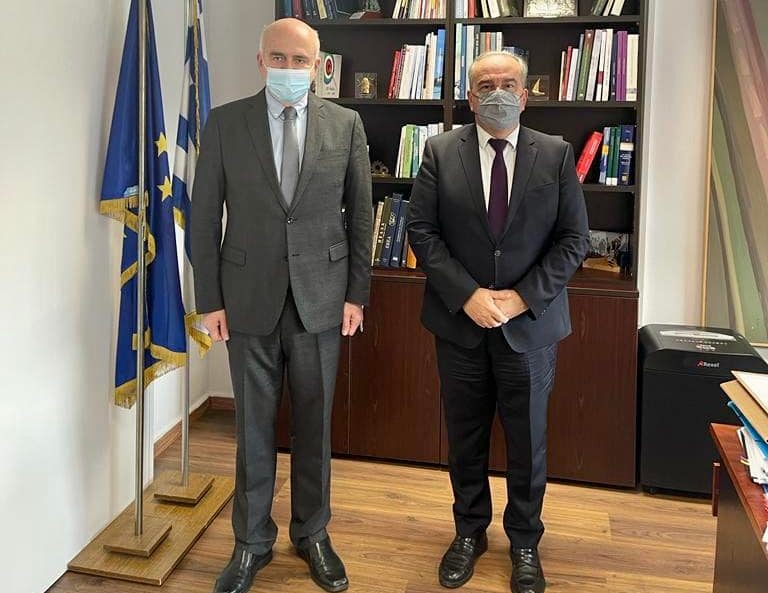 Ο Νίκος Παπαθανάσης, Αναπληρωτής Υπουργός Ανάπτυξης και Επενδύσεων, συναντήθηκε με τον Χρήστο Μέτιο, Περιφερειάρχη Ανατολικής Μακεδονίας και Θράκης