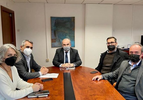 Ο Νίκος Παπαθανάσης, Αναπληρωτής Υπουργός Ανάπτυξης & Επενδύσεων συναντήθηκε με το Δήμαρχο Τρίπολης Κώστα Τζιούμη και εκπροσώπους φορέων του νομού Αρκαδίας