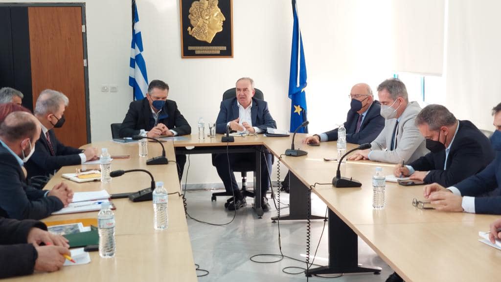 Ο Αναπληρωτής Υπουργός Ανάπτυξης και Επενδύσεων Νίκος Παπαθανάσης, παρουσίασε ολοκληρωμένη πρόταση της κυβέρνησης για την αναβάθμιση της περιοχής, στη τοπική κοινότητα Ακρινής Κοζάνης